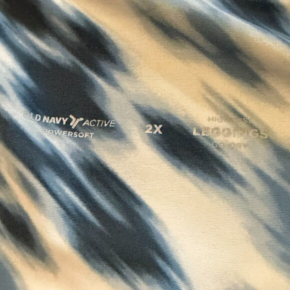 Old Navy Active Powersoft High-Rise Leggings – Blue/White Print – Size 2X - Picture 7 of 9